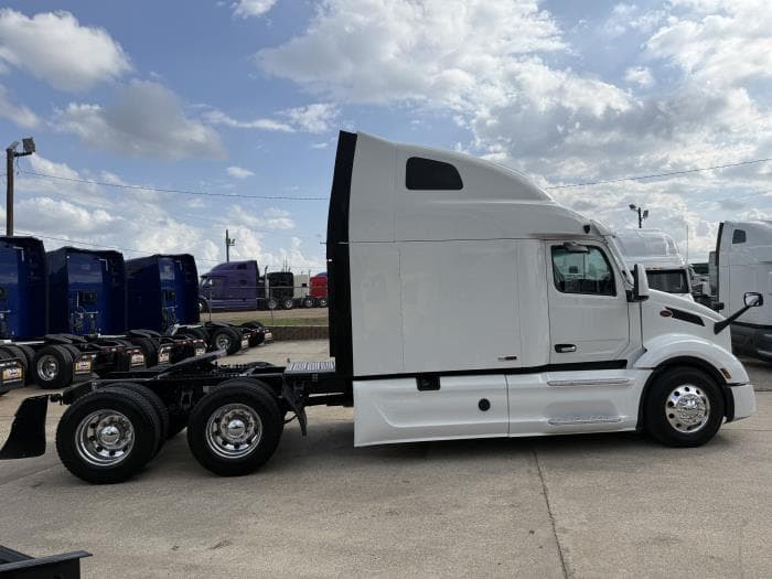 2024 Peterbilt 579 — photo 29