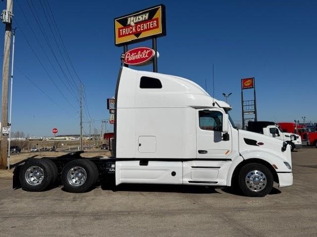 2022 Peterbilt 579 in Tulsa, OK — photo 7