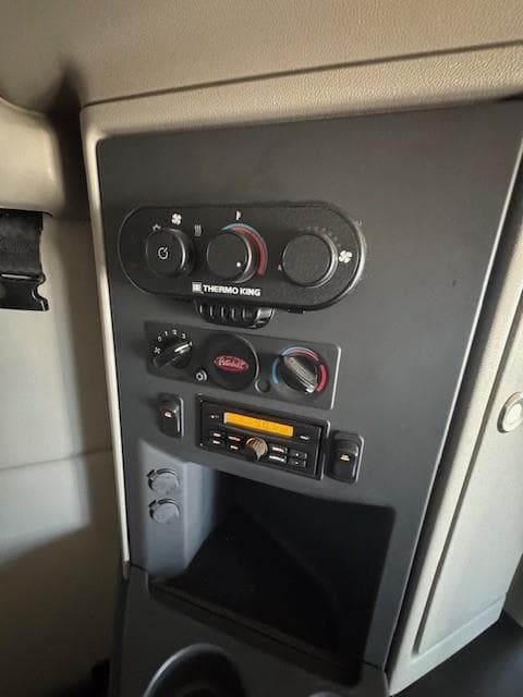 2022 Peterbilt 579 in Tulsa, OK — photo 30