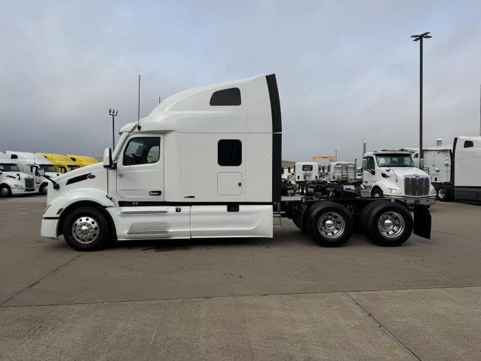 2024 Peterbilt 579 — photo 3