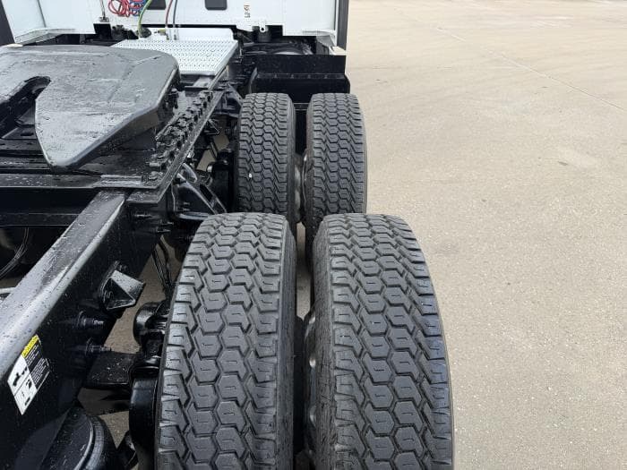 2024 Peterbilt 579 — photo 12