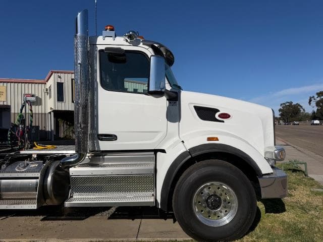 2027 Peterbilt 567 in Sylmar, CA — photo 6