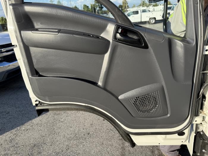 2025 Isuzu NRR in Whittier, CA — photo 13