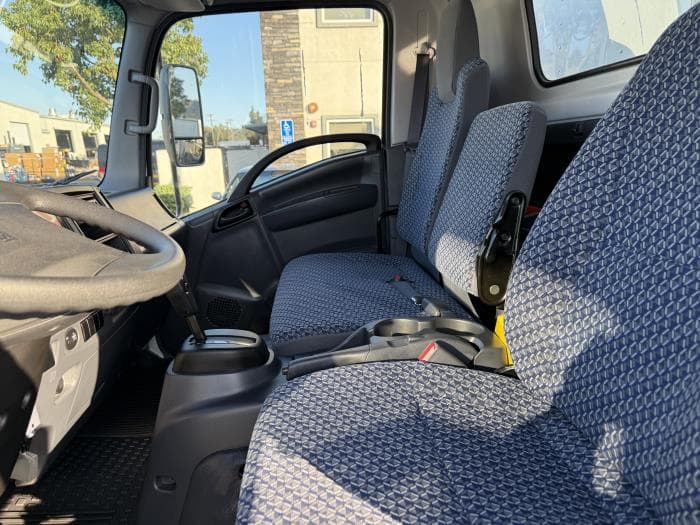 2025 Isuzu NRR in Whittier, CA — photo 15