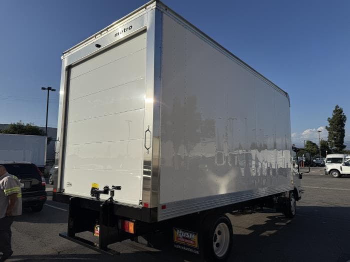 2025 Isuzu NRR in Whittier, CA — photo 6