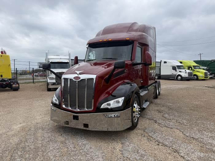 2023 Peterbilt 579 — photo 24