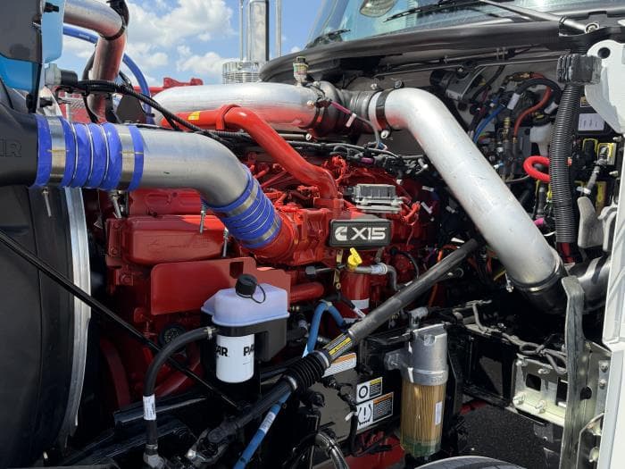2027 Peterbilt 589 in Orlando, FL — photo 18