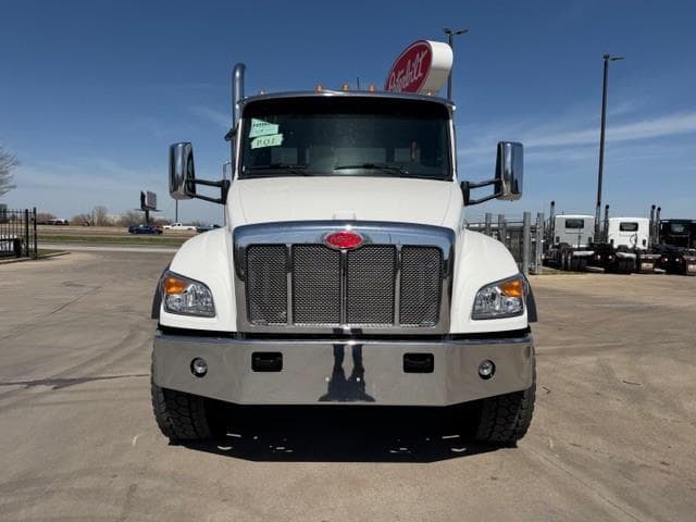 2026 Peterbilt 548 in Fort Worth, TX — photo 13