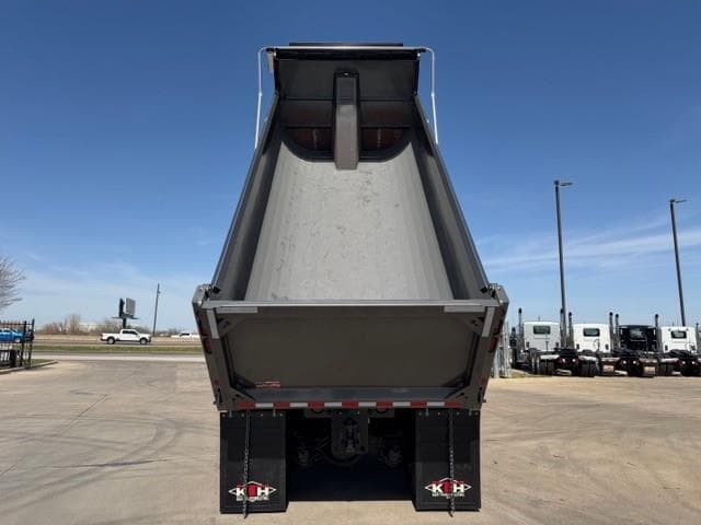 2026 Peterbilt 548 in Fort Worth, TX — photo 17