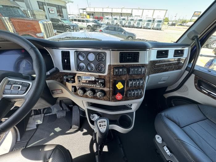 2027 Peterbilt 589 in Houston, TX — photo 17