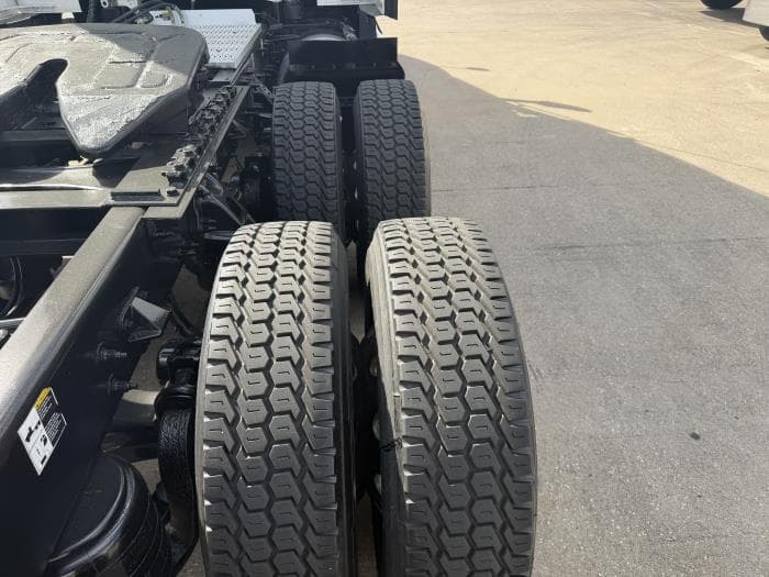2024 Peterbilt 579 — photo 12