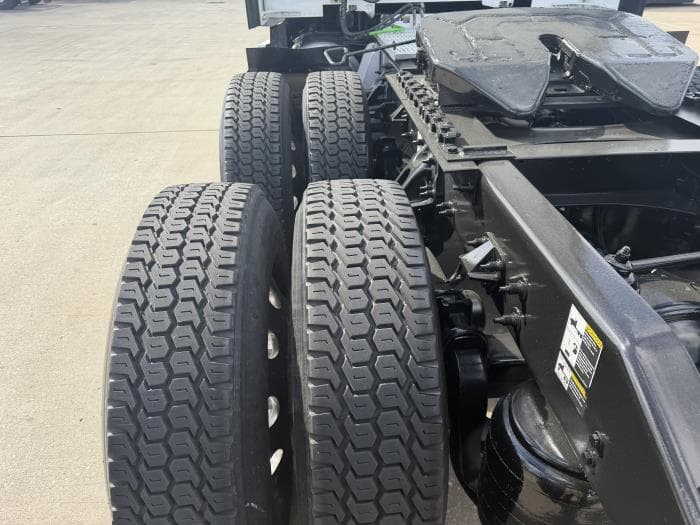 2024 Peterbilt 579 — photo 13