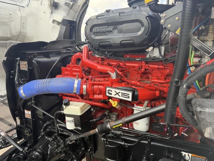 2024 Peterbilt 579 — photo 18