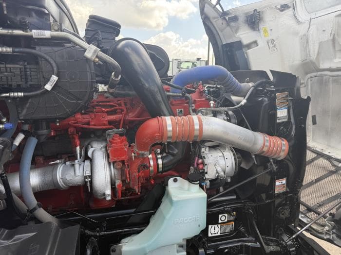 2024 Peterbilt 579 — photo 21