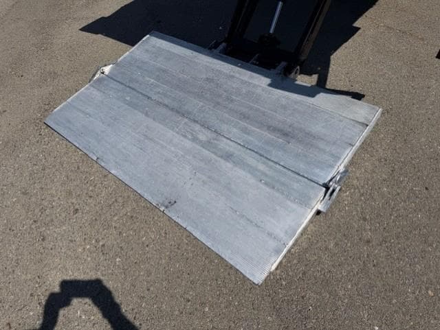 2019 International 4300 — photo 8