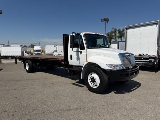 2019 International 4300 — photo 3