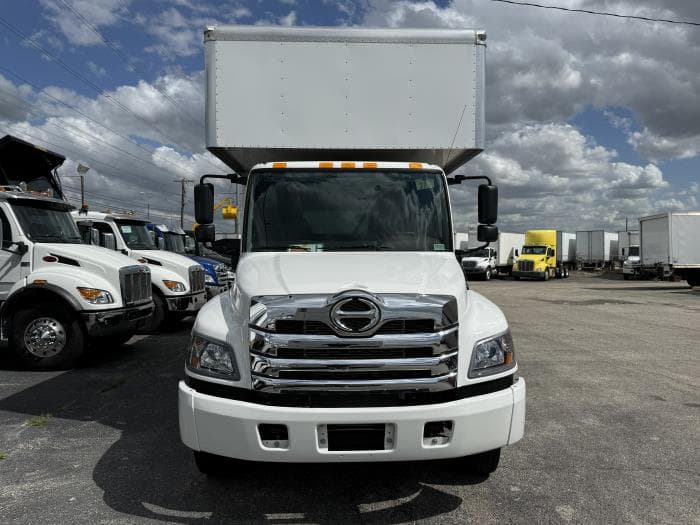 2026 Hino L6 in Dallas, TX — photo 3