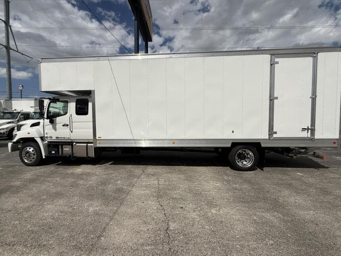 2026 Hino L6 in Dallas, TX — photo 12