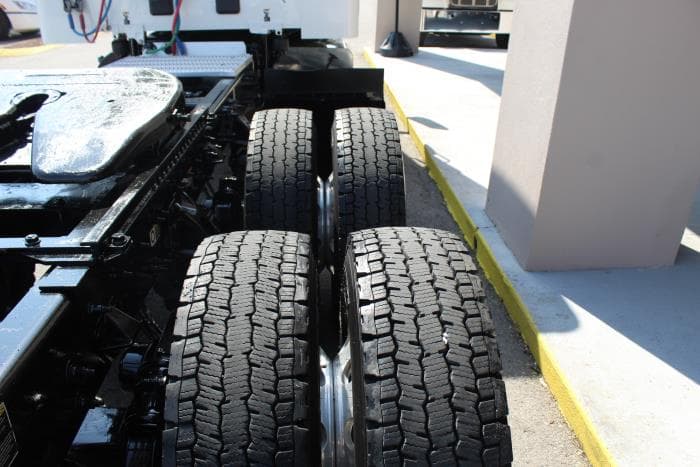 2023 Peterbilt 579 — photo 7