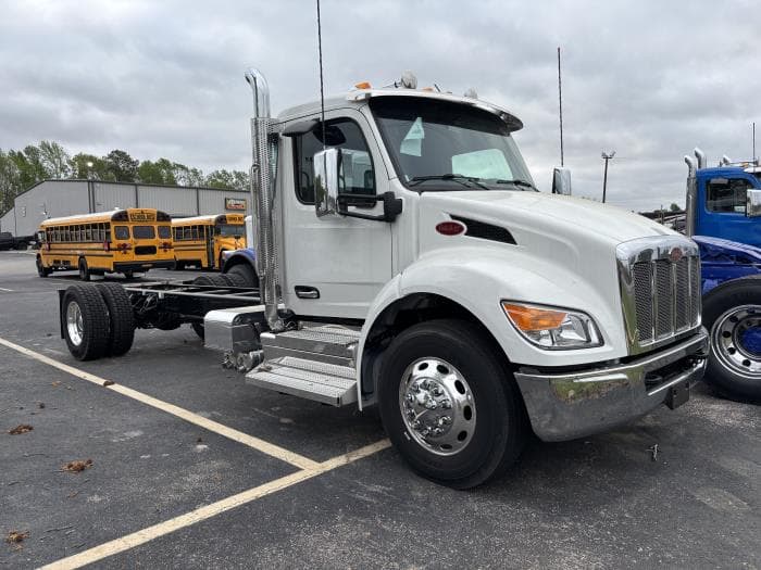 2026 Peterbilt 537 — photo 4