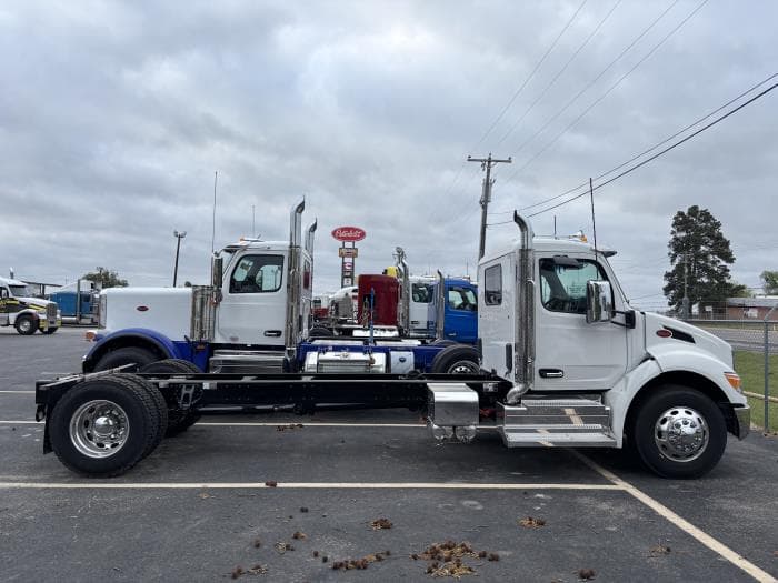 2026 Peterbilt 537 — photo 5