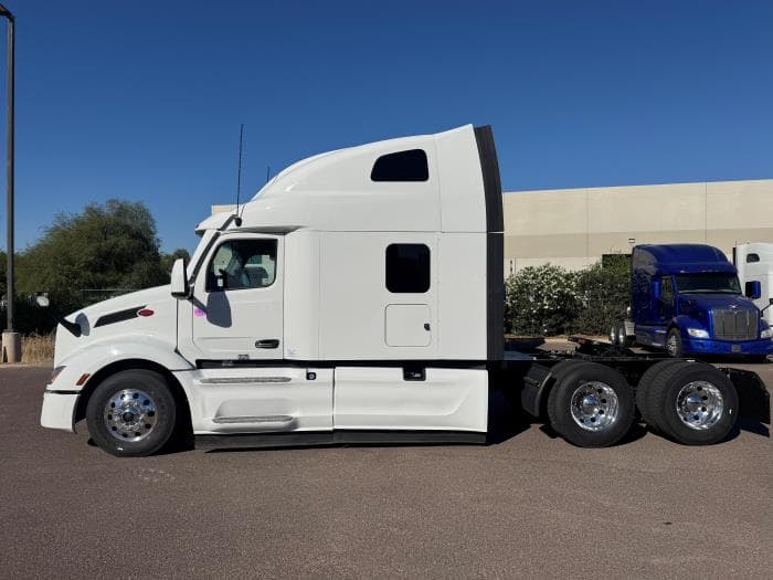 2024 Peterbilt 579 — photo 4