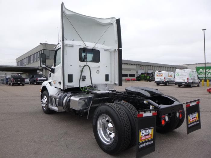 2020 Peterbilt 579 — photo 4