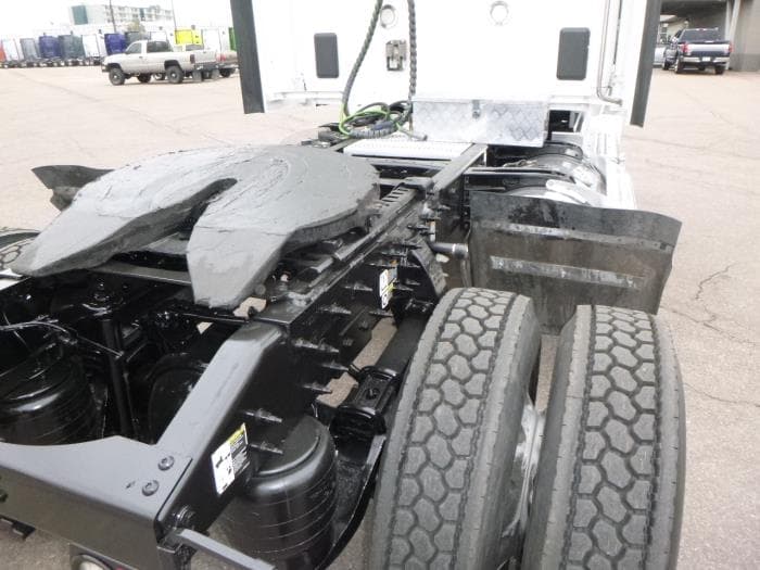 2020 Peterbilt 579 — photo 19