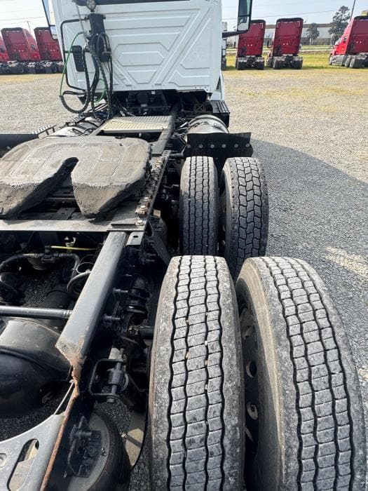 2021 International LT — photo 10