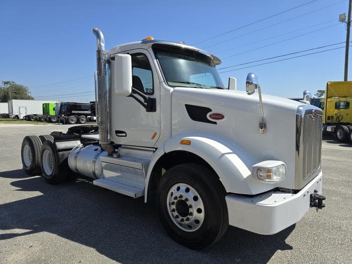 2020 Peterbilt 567 — photo 6