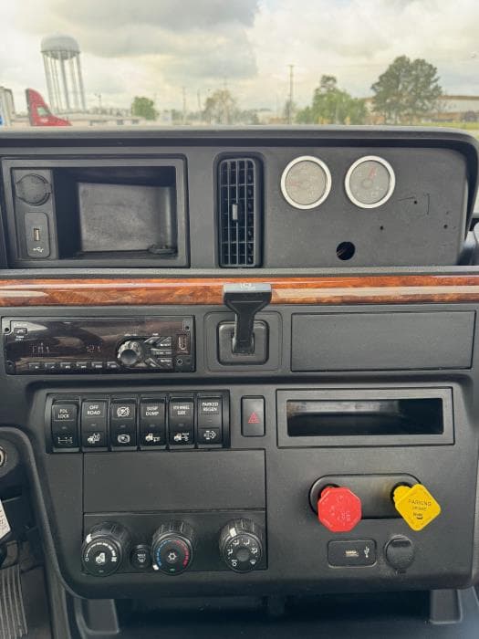 2019 International RH — photo 17