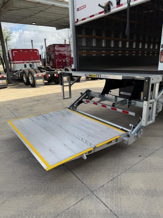2026 Hino L6 in San Antonio, TX — photo 18