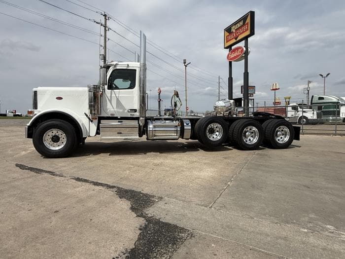 2027 Peterbilt 589 in Tulsa, OK — photo 12