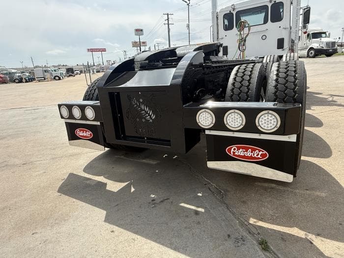 2027 Peterbilt 589 in Tulsa, OK — photo 20
