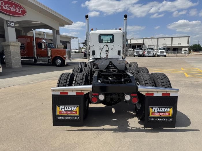 2027 Peterbilt 567 in Houston, TX — photo 7