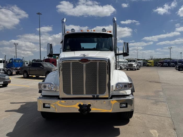 2027 Peterbilt 567 in Houston, TX — photo 11
