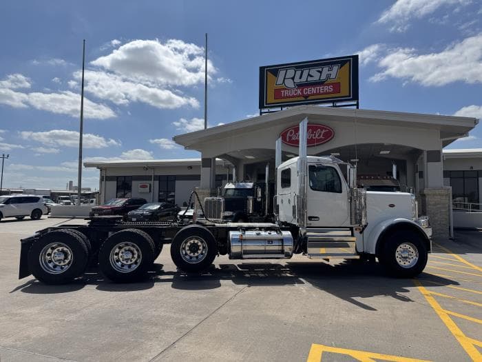 2027 Peterbilt 589 in Houston, TX — photo 8