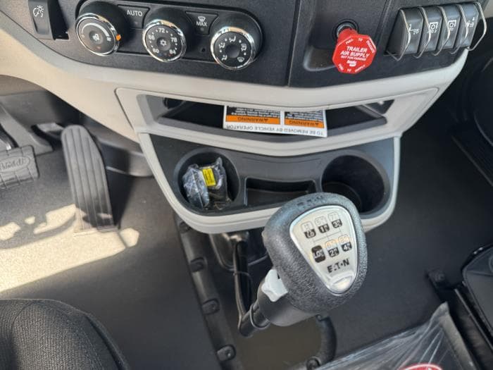 2027 Peterbilt 589 in Houston, TX — photo 17
