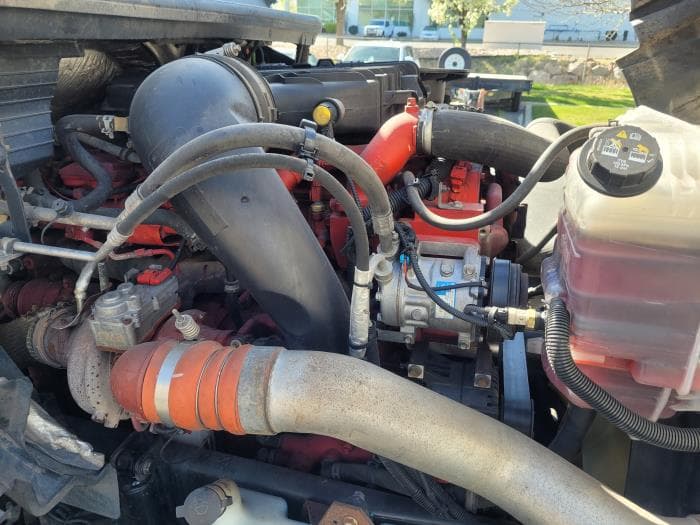 2020 International LT — photo 9