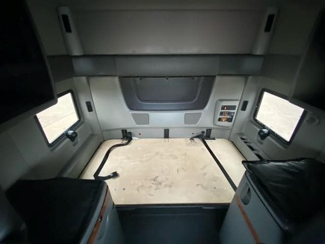 2020 International LoneStar — photo 18