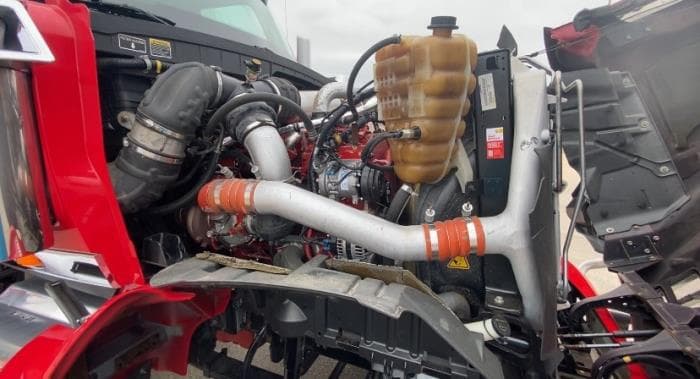 2020 International LoneStar — photo 21