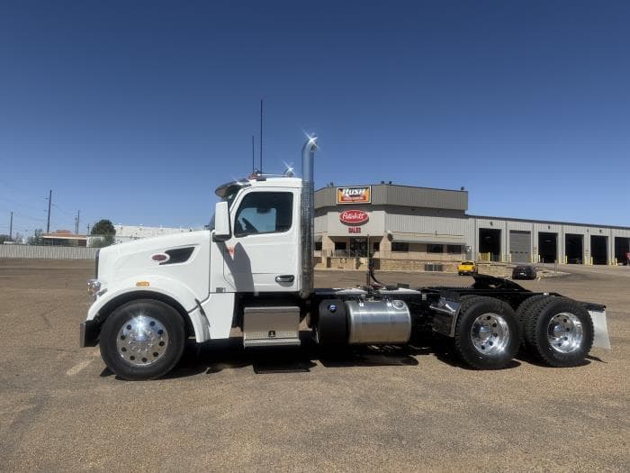 2027 Peterbilt 567 in Lubbock, TX — photo 3