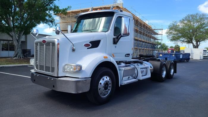 2020 Peterbilt 567 — photo 3