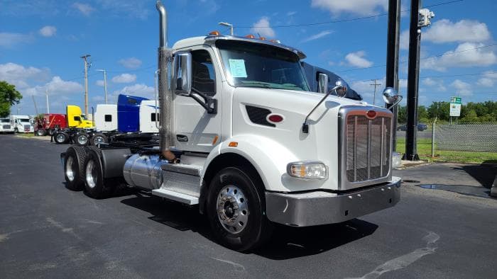 2020 Peterbilt 567 — photo 12