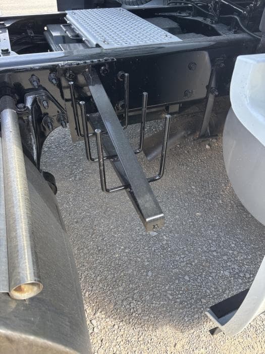 2021 International LT — photo 7
