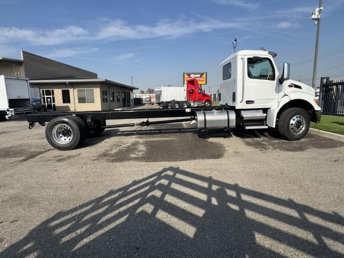 2027 Peterbilt 537 — photo 5
