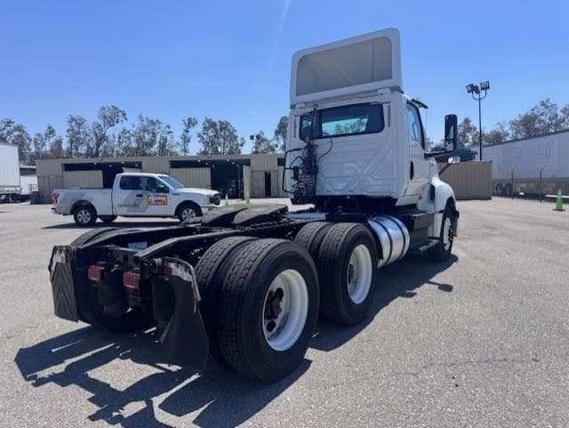 2019 International LT — photo 8