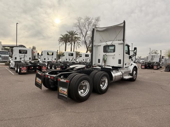 2020 Peterbilt 579 — photo 6