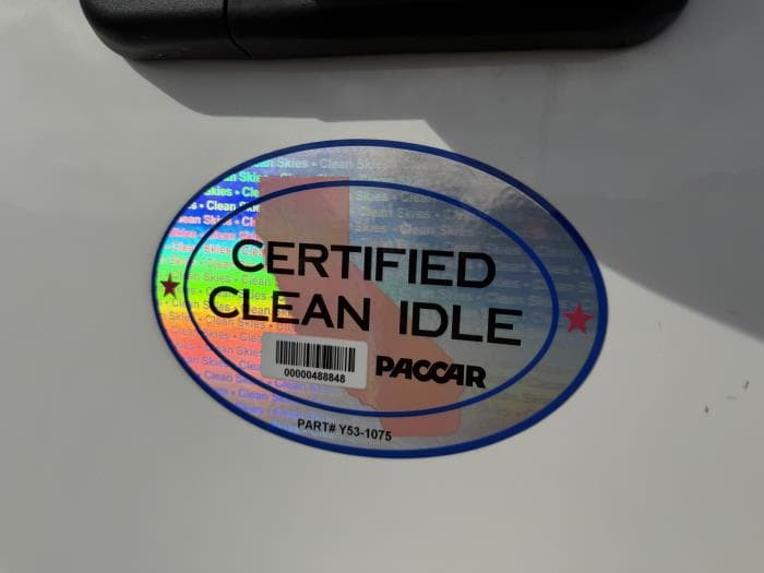 2021 Peterbilt 579 — photo 16