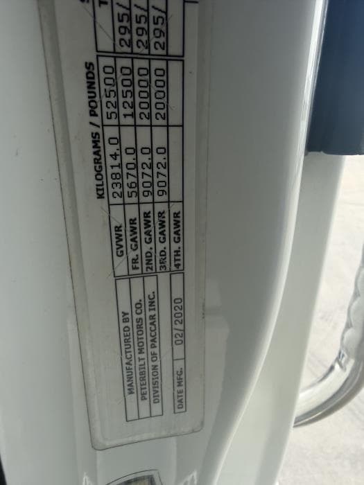 2021 Peterbilt 579 — photo 27